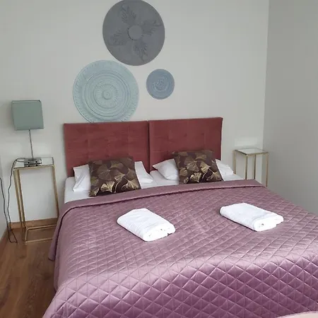 Mira * Шклярська Поремба