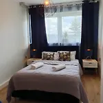 Mira *